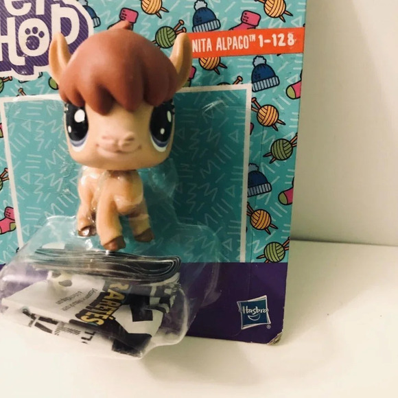 Littlest Pet Shop Nita  Alpaco Llama LPS Alpaca Series 1 - Picture 4 of 15